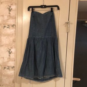 Cute strapless denim short dress!